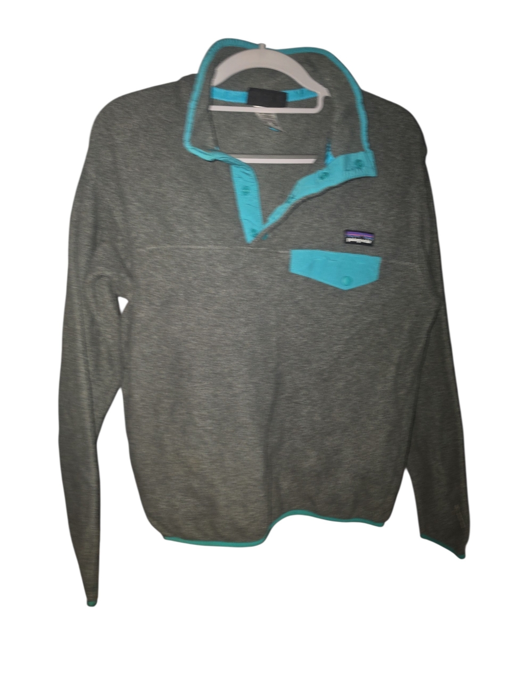 Patagonia Synchilla Women's Dark Grey Fleece Pullover with Teal Trim Size M